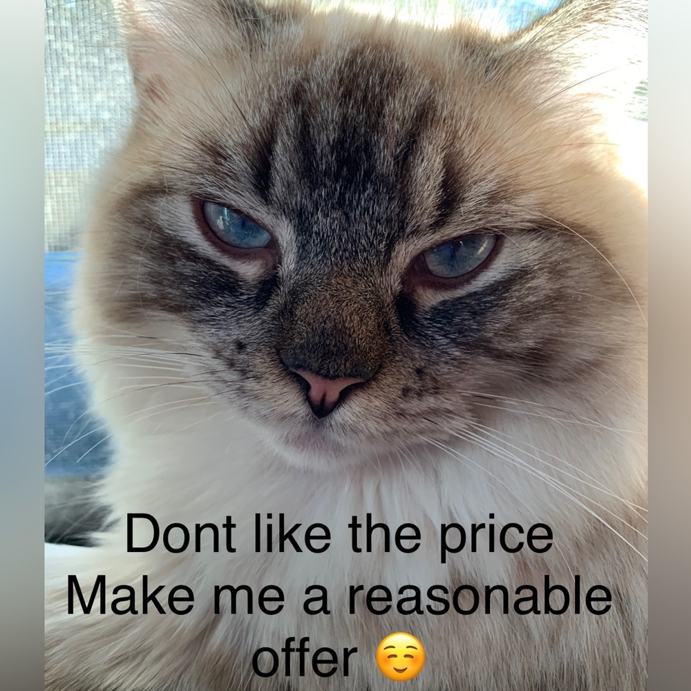 Open to reasonable offers on most items! Bundle and save too 🎉